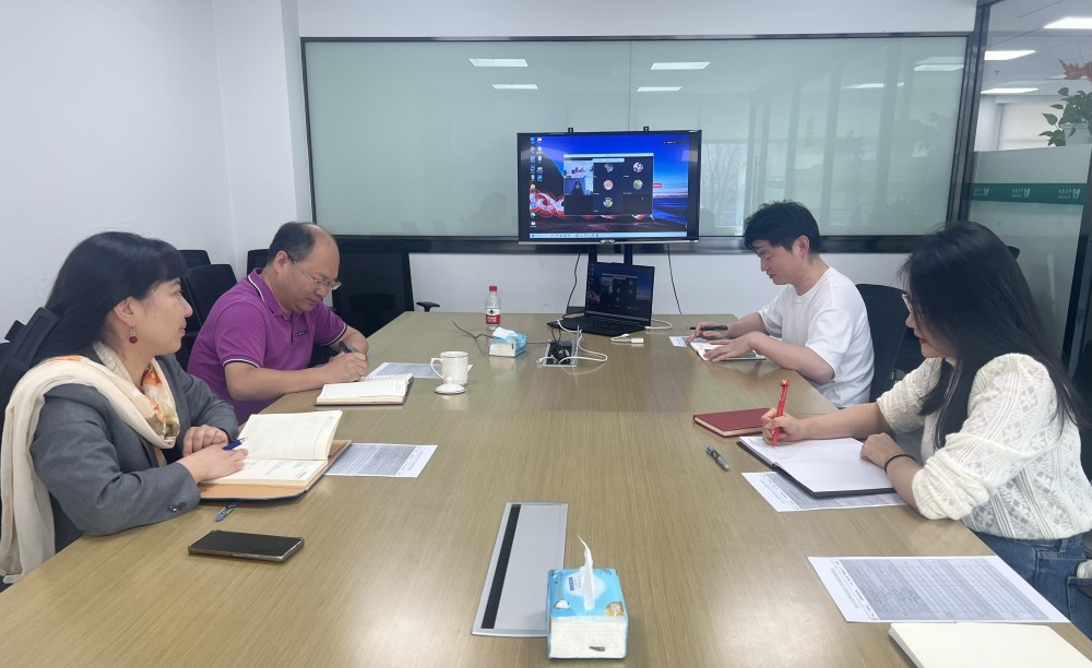 集體照_副本.jpg 集體照_副本.jpg